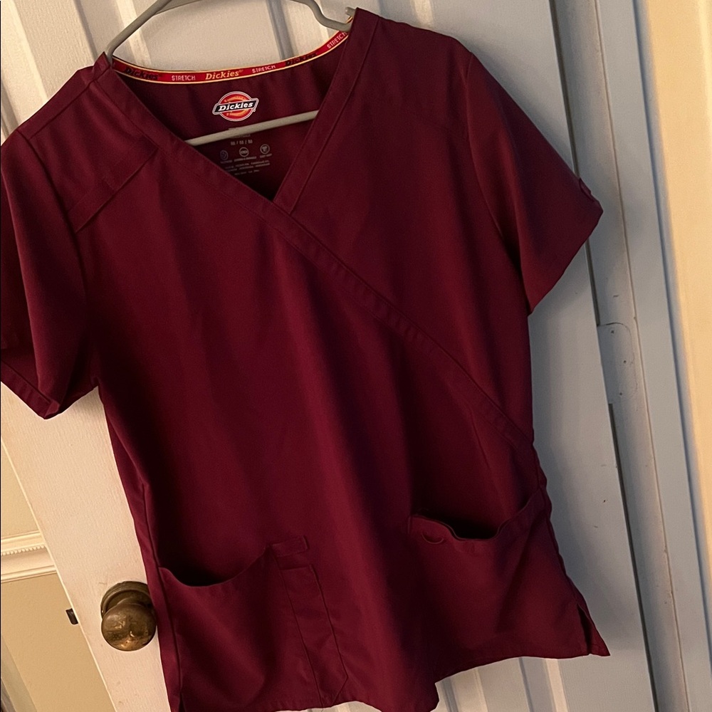 Dickies Women's  purple Short Sleeve scrub top